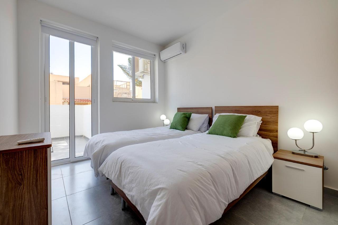 Central Sliema 3-Bedroom Retreat ภายนอก รูปภาพ
