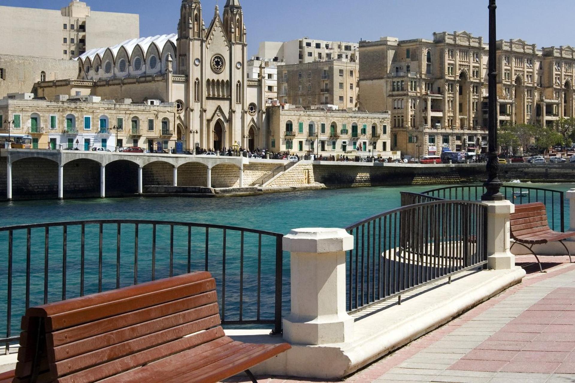 Central Sliema 3-Bedroom Retreat ภายนอก รูปภาพ